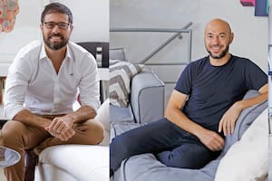 La mística de los Silos de Dorrego sigue intacta. El primer complejo industrial que se transformó en viviendas tipo loft a mediados de los 90 continúa cautivando a estos tres vecinos orgullosos de pertenecer a una comunidad sólida y con identidad propia.