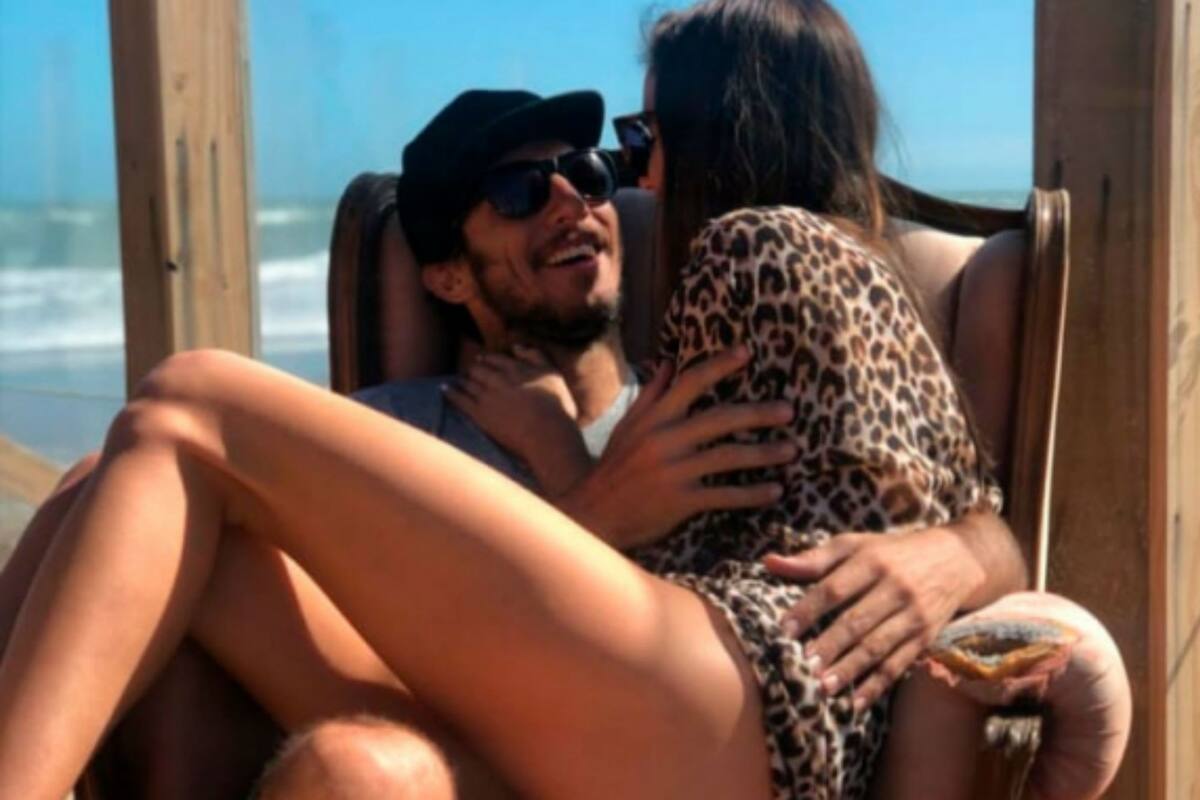 La modelo compartió por primera vez una romántica postal junto al tenista