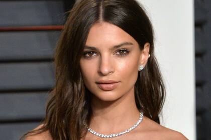 La modelo Emily Ratajkowski nació en 1991. Fuente: Vanity Fair