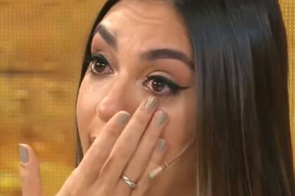 La modelo no pudo contener las lágrimas cuando habló de su abuela materna