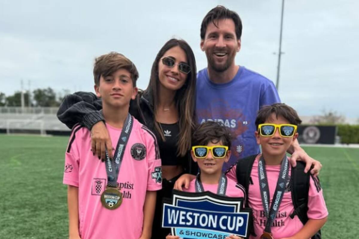 La modelo no pudo ocultar su orgullo por el desempeño deportivo de sus hijos (Foto: antonelaroccuzzo)