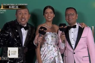 Zaira Nara y su blooper fashion en los Martín Fierro de la Moda