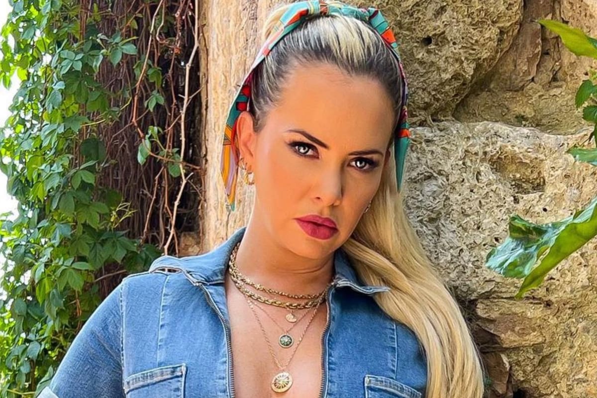 La modelo recibió una sanción por parte de Instagram y se mostró muy angustiada (Foto Instagram @alemaglietti)