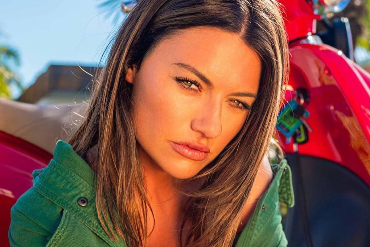 La modelo se fue de vacaciones con su novio (Foto Instagram @sofijuok)