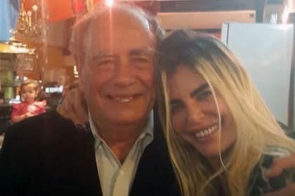 La modelo volcó su tristeza en las redes sociales; Miguel Mancini tenía 84 años y padecía cáncer de próstata
