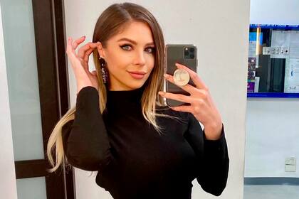 La modelo y conductora de Canal 26, en una de sus selfies más recientes