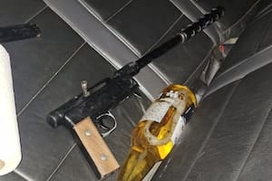 Atraparon con una extraña pistola a la hermana de uno de los narcos más peligrosos del país