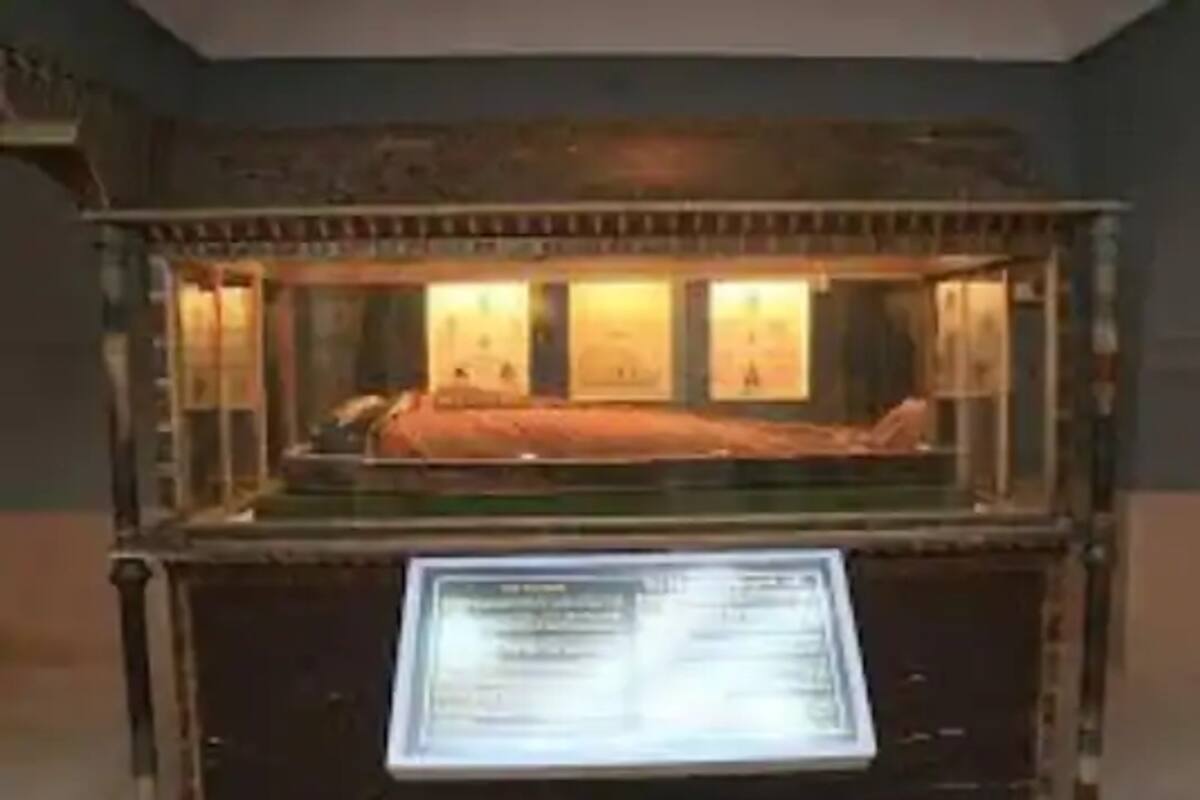 La momia milenaria recibió aire fresco luego de 130 años de permanecer encerrada
