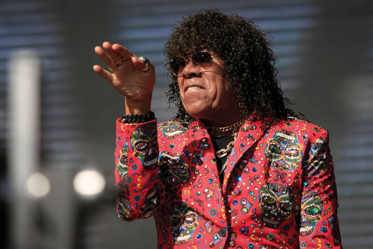 La Mona Jiménez, internado en Córdoba tras sufrir un ACV