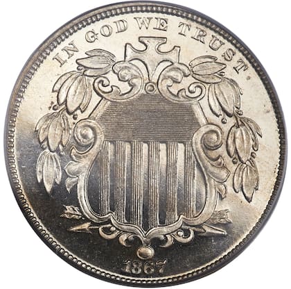 La moneda de 1867 cuenta con un diseño en níquel con escudo de rayos