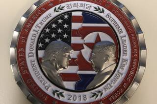 En la “isla de muerte” y sin primeras damas: curiosidades de la cumbre Trump-Kim