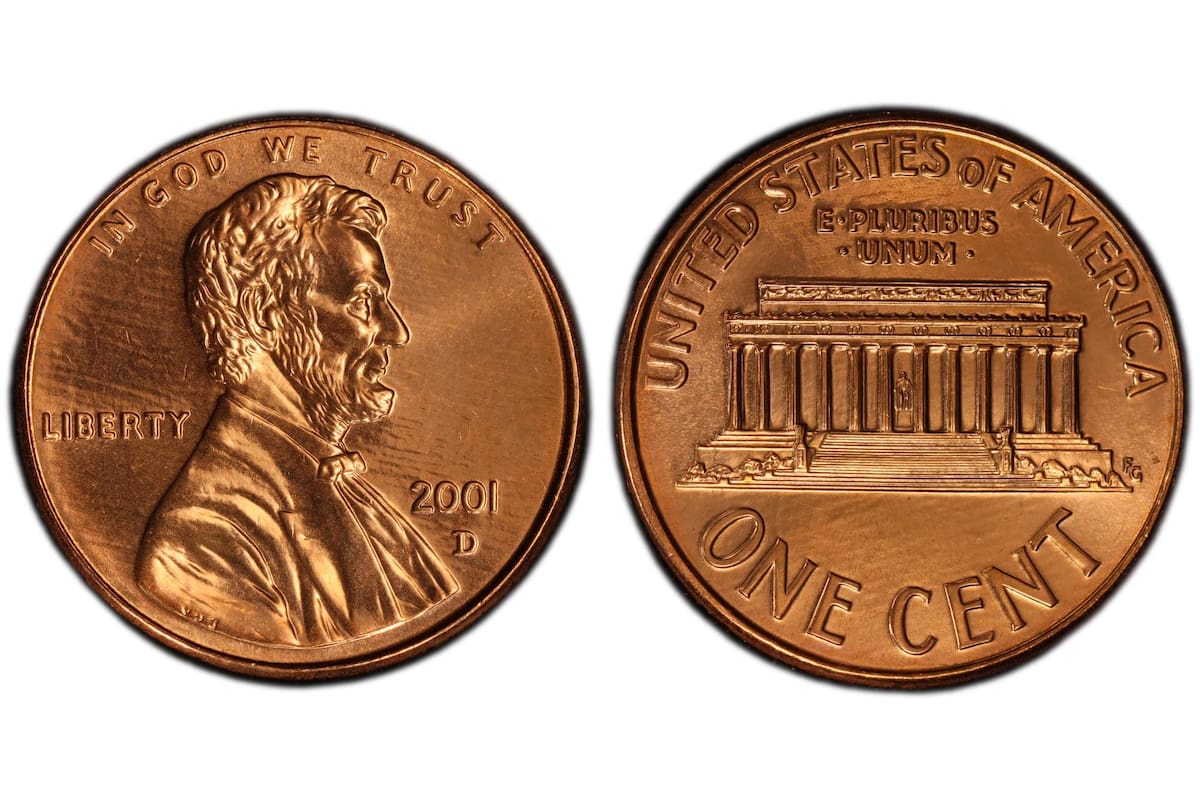 La moneda valiosa pertenece a la serie Lincoln acuñada por la Casa de la Moneda de Denver en 2001