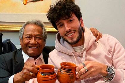 La muerte de Armando Manzanero: Fito Páez, Sebastián Yatra, Alejandro Sanz y otras figuras lo despiden en las redes