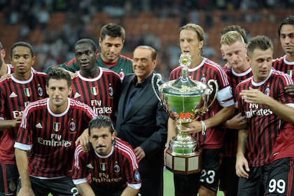 La muerte de Berlusconi: políticos y clubes de fútbol despiden al Cavaliere