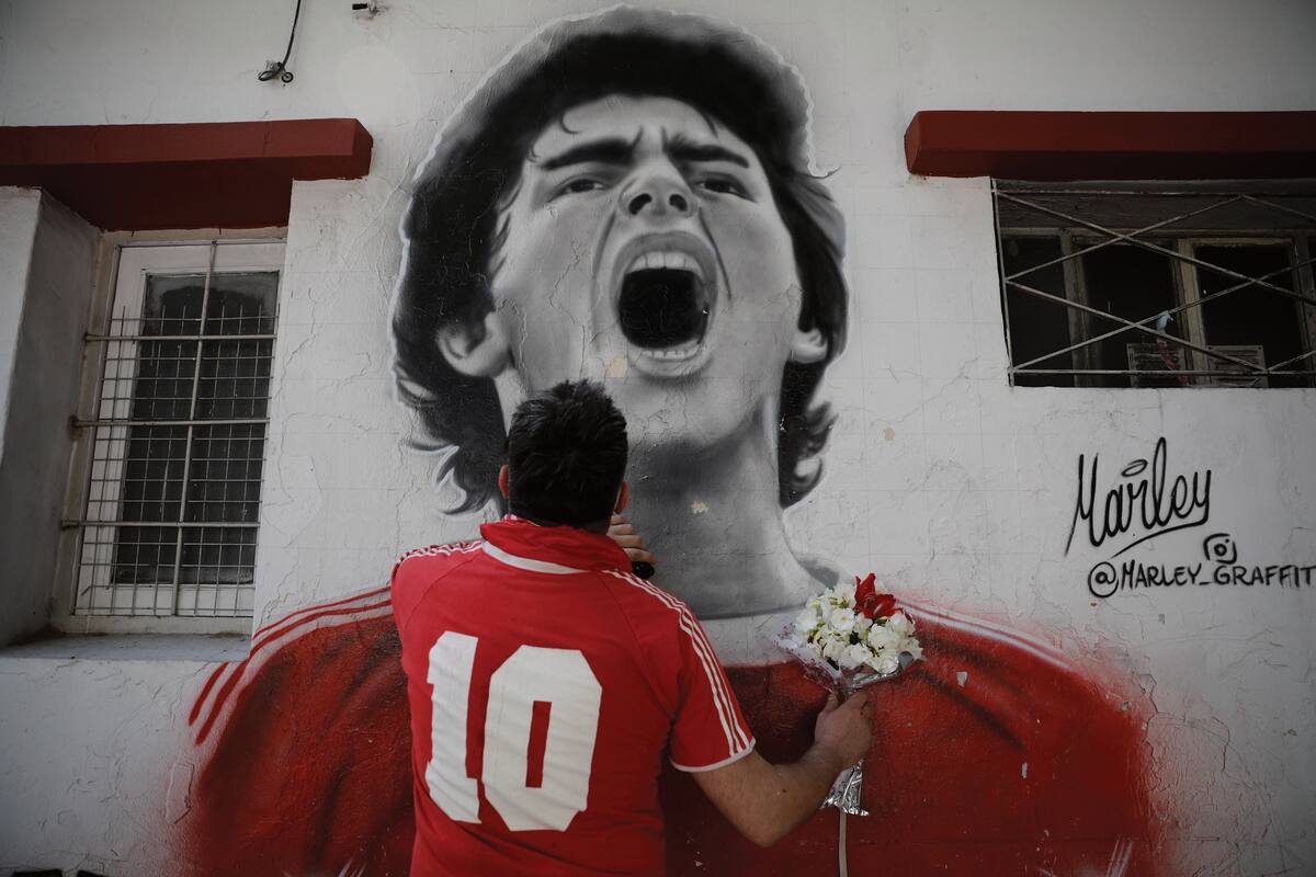 La muerte de Diego Maradona conmovió al mundo y desató una cadena de homenajes a lo largo del planeta