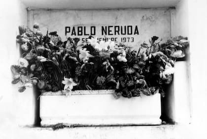 La muerte de Neruda encierra misterios que pueden pasar a la historia