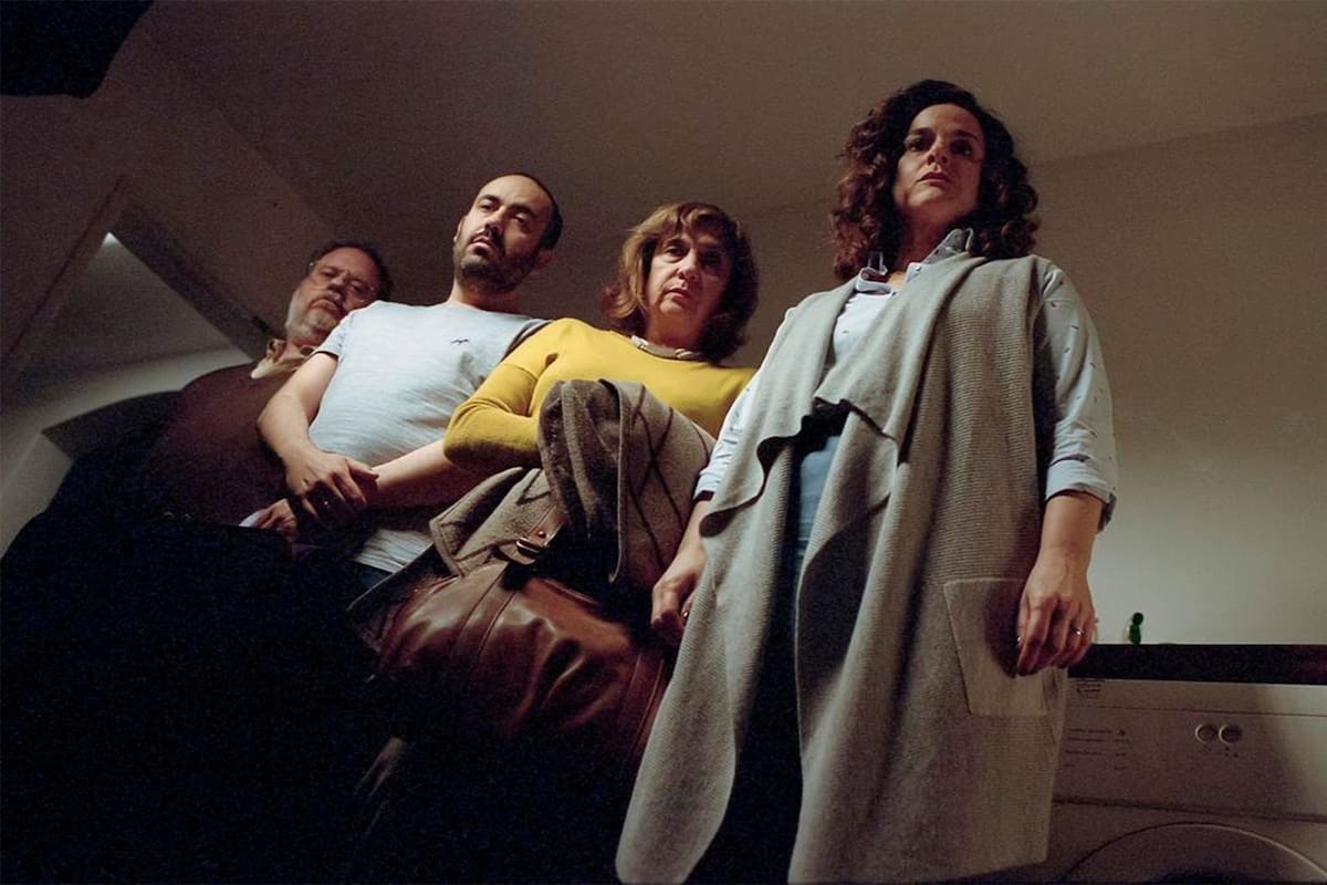 La muerte de un perro: los peligros de la paranoia con pinceladas de humor ácido