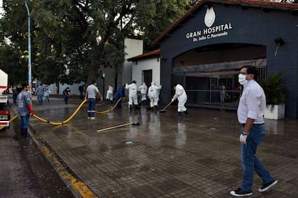 La muerte del médico desató las críticas por el manejo de la pandemia