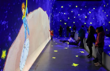 La muestra inmersiva "El Principito" dura unos diez minutos y se proyecta en loop durante todo el día