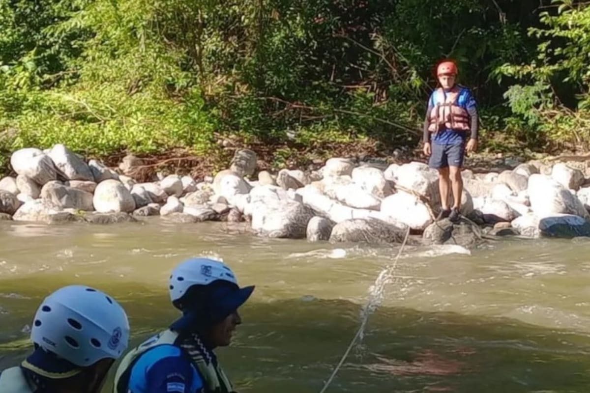 La mujer cayó en el rio tucumano Los Sosa
