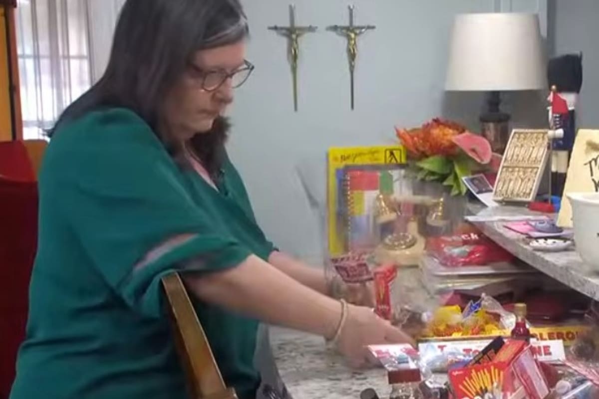 La mujer, de 61 años, perdió décadas de recuerdos luego de ir al hospital por un dolor de cabeza