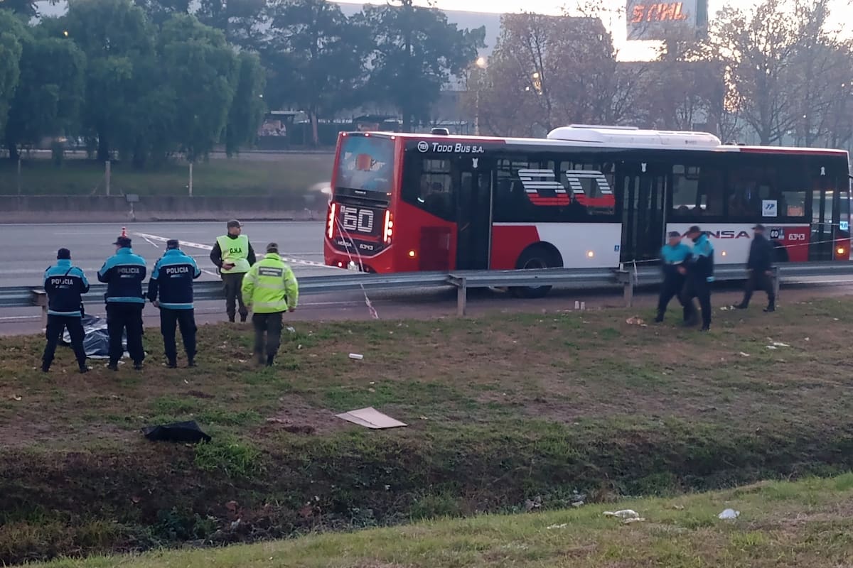 La mujer delincuente terminó asesinada en la banquina de la Panamericana