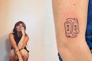 La mujer dominó una técnica que permite mezclar la tinta del tatuaje con cenizas