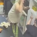 Una mujer de 71 años fue denunciada por maltratar a su hijo con síndrome de Down