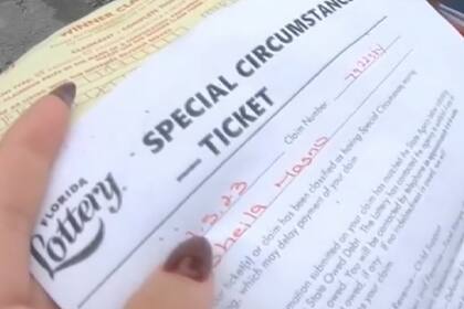 La mujer ganó la lotería de Florida, pero le informaron que tenía una deuda que la llevaría a perderlo todo