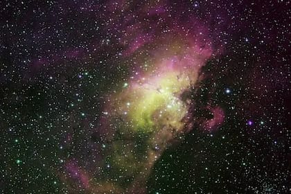 La Nasa captó una curiosa imagen de un árbol de Navidad que se hizo viral