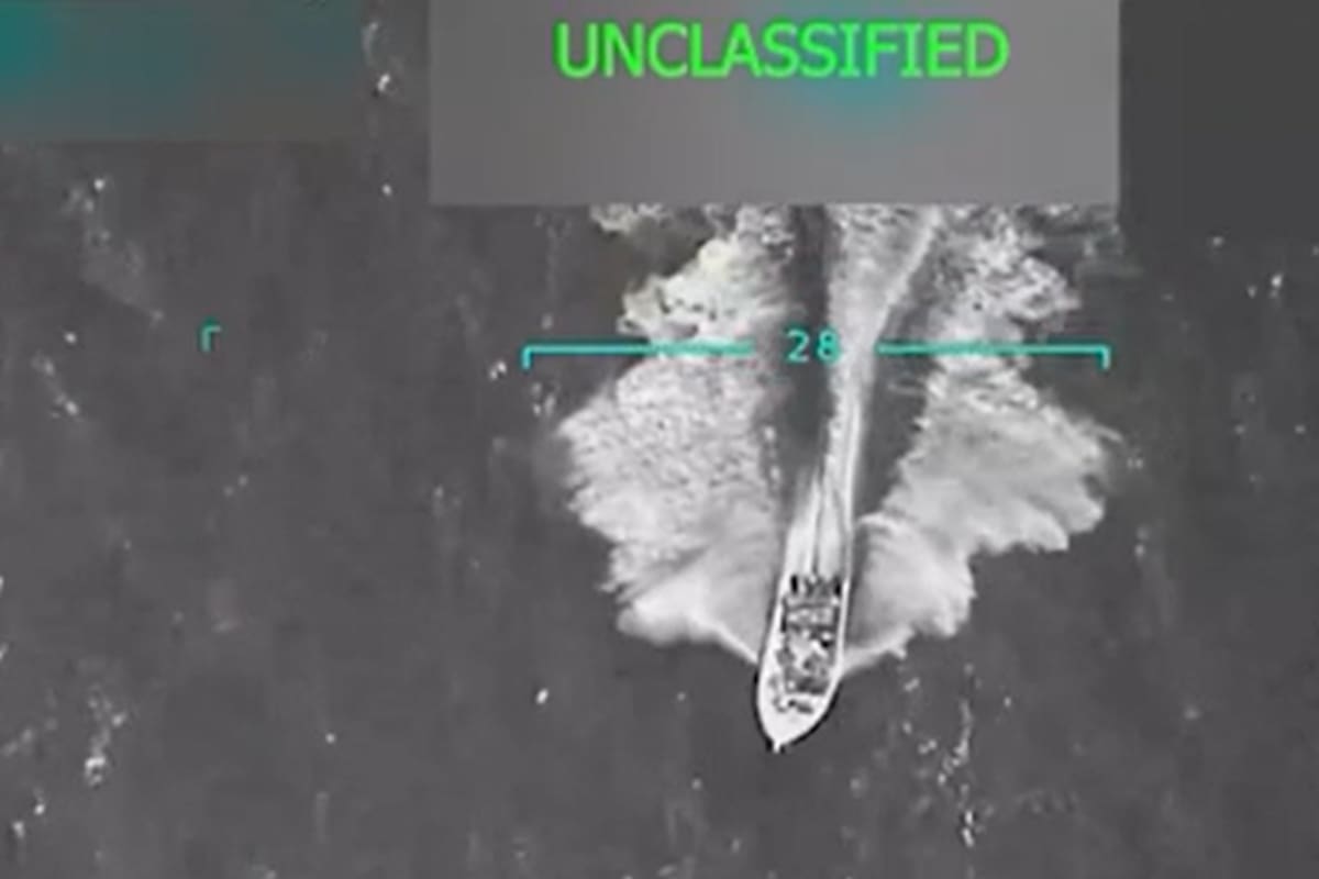 La nave atacada por barcos norteamericanos