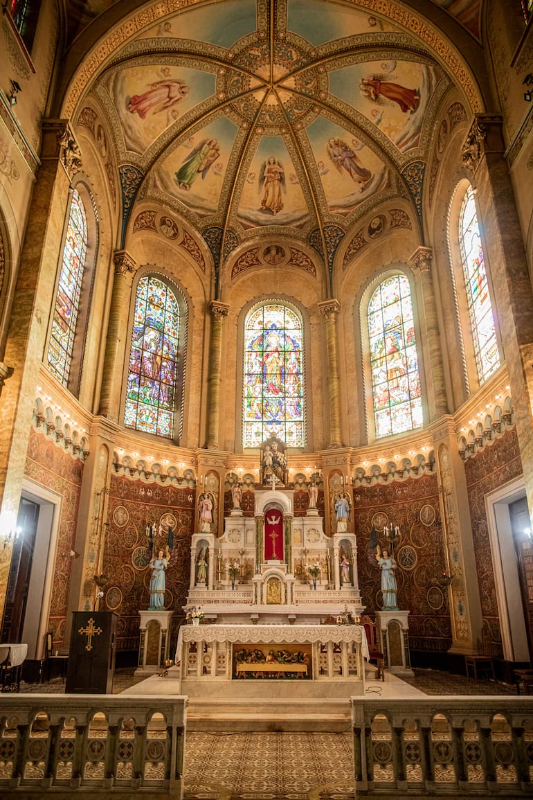 La nave central de la Iglesia de San José.