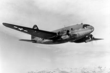 La nave de transporte C-46, que despegó desde el sur de China, volaba con 13 personas a bordo cuando desapareció en la primera semana de 1945