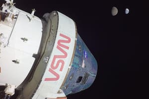 La nave Orion de la NASA durante la misión Artemisa I, en noviembre de 2022, a 432.210 kilómetros de la Tierra