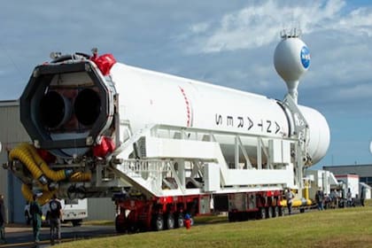 La nave robótica Cygnus se lanzará el próximo 1 de octubre para llevar unos 3500 kilos de carga a la Estación Espacial Internacional. Junto con las tecnologías diseñadas para largas travesías, la NASA también enviará productos de cosmética para continuar con el incipiente comercio espacial