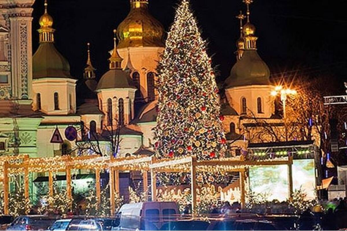 La Navidad Ortodoxa se celebra en países como Bielorrusia, Bulgaria, Egipto, Eritrea, Etiopía, Georgia, Grecia, Israel, Kazajstán, Macedonia, Moldavia, Montenegro, Rumania, Rusia, Serbia, Turquía y Ucrania