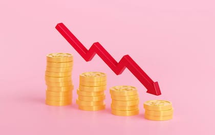 La necesidad de una solución mágica que acabe con los problemas financieros, arrastra a este vicio a aquellos que esperan ser salvados de su realidad