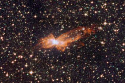 La NGC 6302 es una nebulosa planetaria bipolar