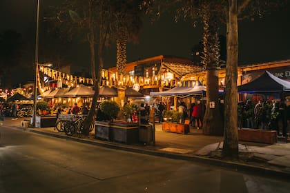 La noche de Concepción tiene variadas propuestas: bares, restaurantes y boliches para aquellos que quieran disfrutar de las madrugadas