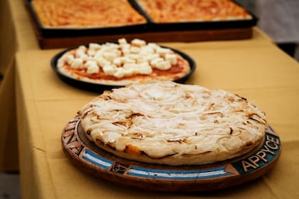 La Noche de la Pizza y la Empanada