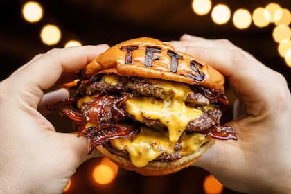La Noche de las Hamburgueserías ofrece menús promocionales desde las 19 horas