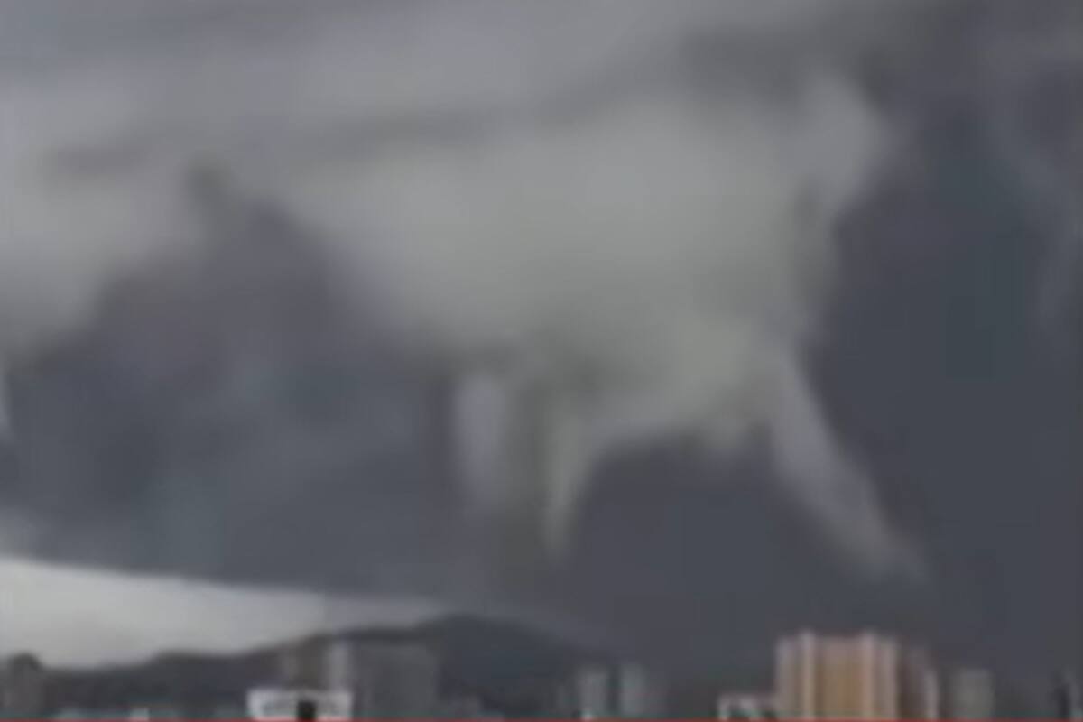 La nube de estantería que cubrió los cielos de China y Vietnam