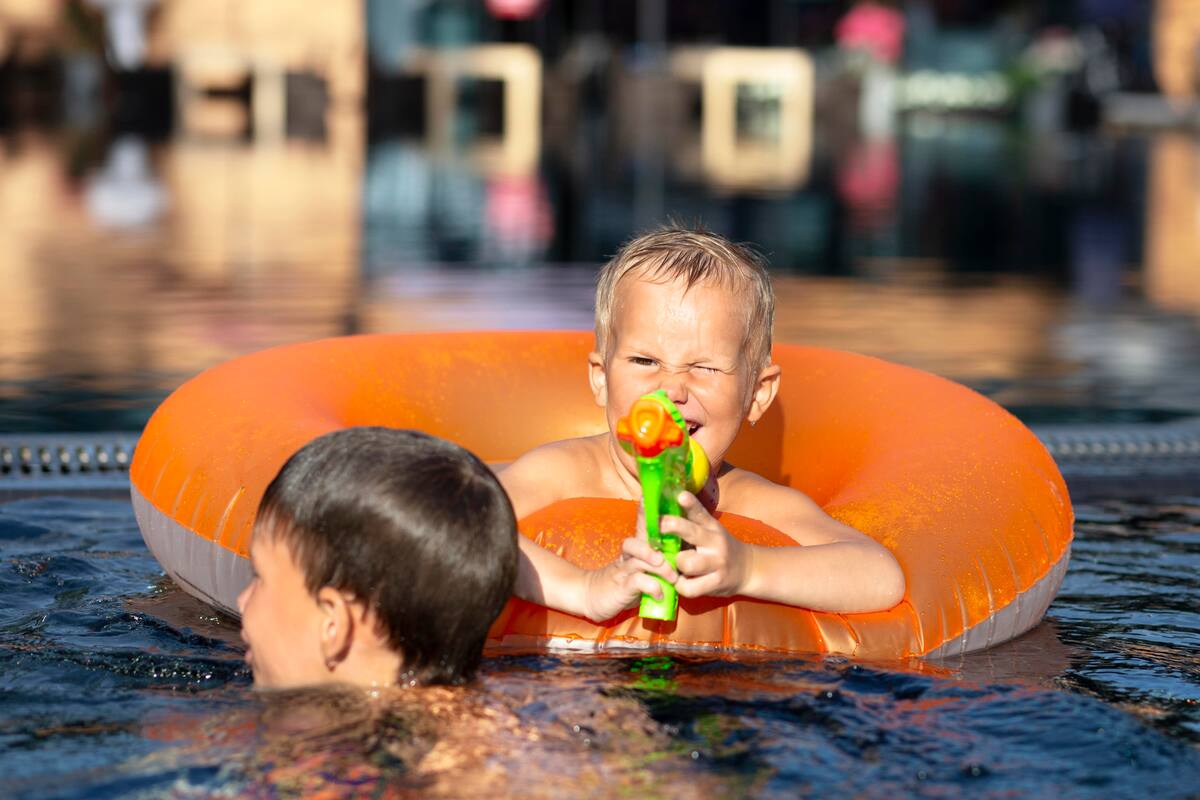 La nueva asociación ofrece clases de natación a los estudiantes de South Puget Sound en el suroeste de Washington