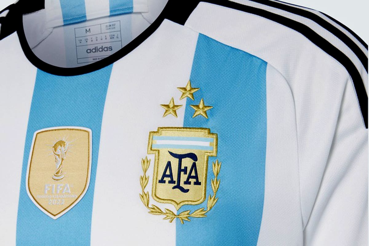 La nueva camiseta de la Selección con las tres estrellas