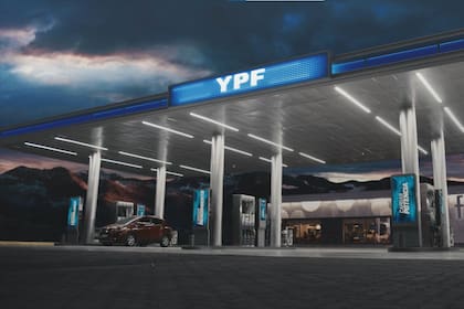 La nueva campaña de YPF está basada en los cuatro atributos principales de sus combustibles.