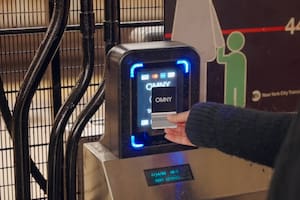 La nueva forma de pago del transporte público de Nueva York, OMNY, reemplazará a la MetroCard