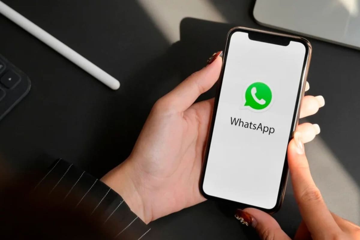 La nueva función para mandar audios que se escuchen solo una vez