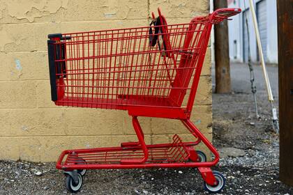 La nueva ley busca disminuir el abandono de carritos de supermercado en Arizona (Unsplash)