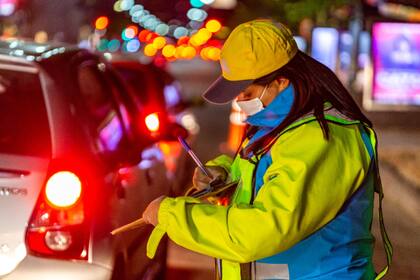 La nueva ley de alcoholemia debutó ayer en la ciudad de Buenos Aires, con la retención de las licencias de conducir para aquellos casos positivos