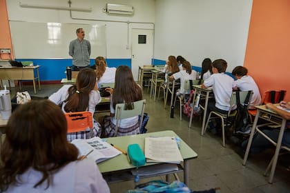 La nueva medida busca dar mayor autonomía a los colegios privados en la fijación de aranceles